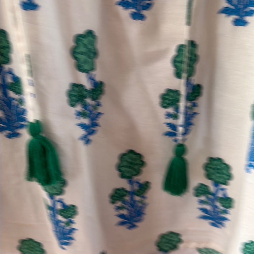 Victoria Dunn White Short Sleeve Peasant Top with Blue and Green Floral Print - Picture 3 of 5